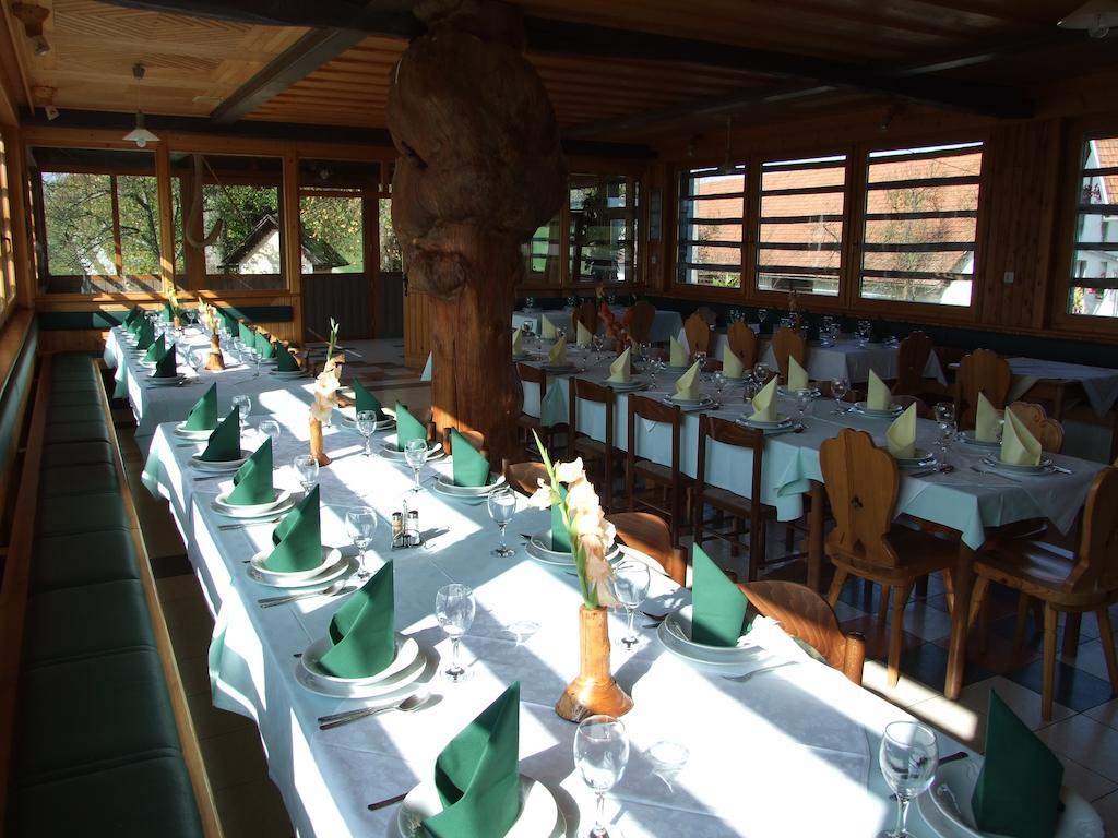 Tourist Farm Ljubica Vila Poljane nad Škofjo Loko Exterior foto