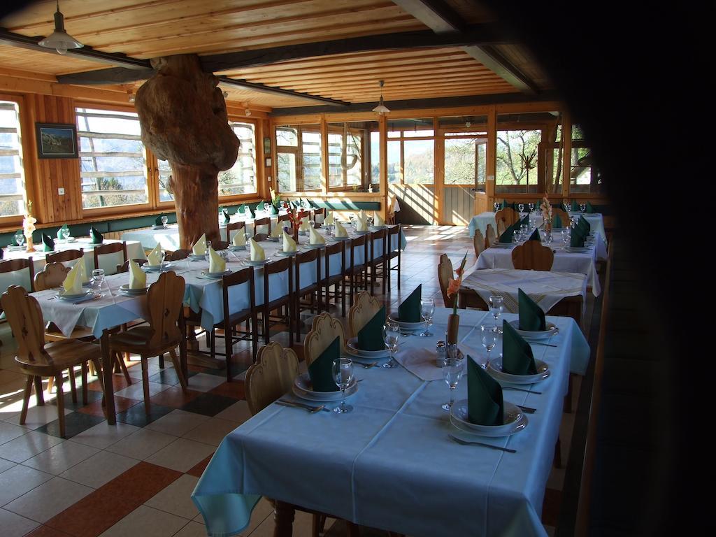 Tourist Farm Ljubica Vila Poljane nad Škofjo Loko Exterior foto